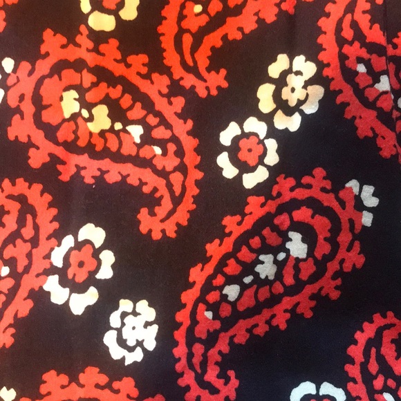 Patterned Shirt - Picture 5 of 6